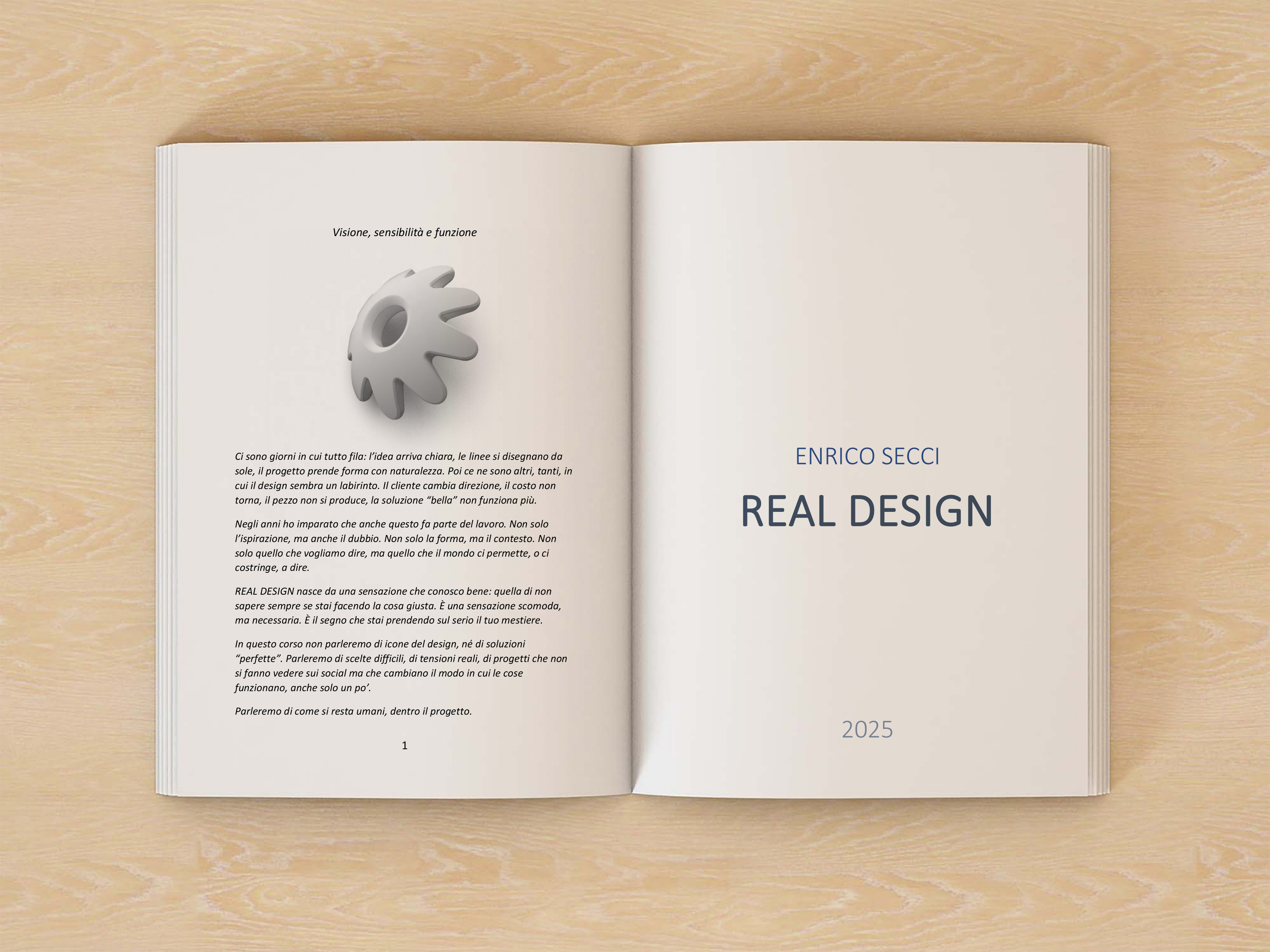 Libro Real Design aperto sulle pagine introduttive